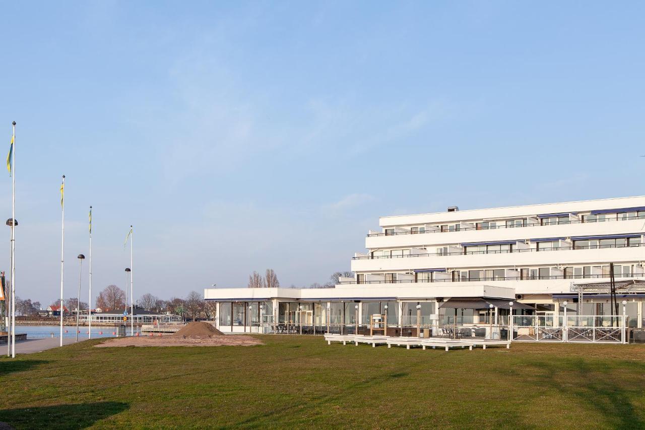 Takvaning - Borgholm Aparthotel Buitenkant foto