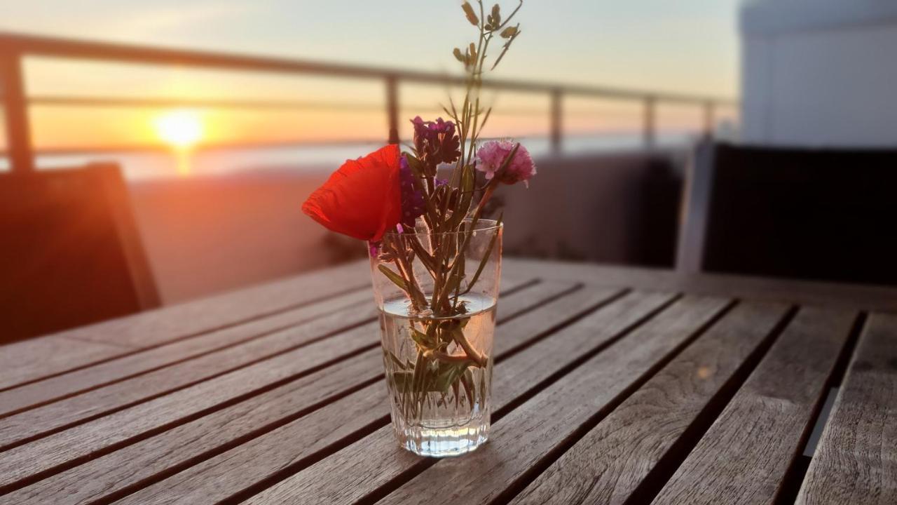 Takvaning - Borgholm Aparthotel Buitenkant foto